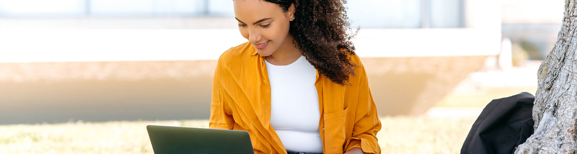 student-laptop_1920x515